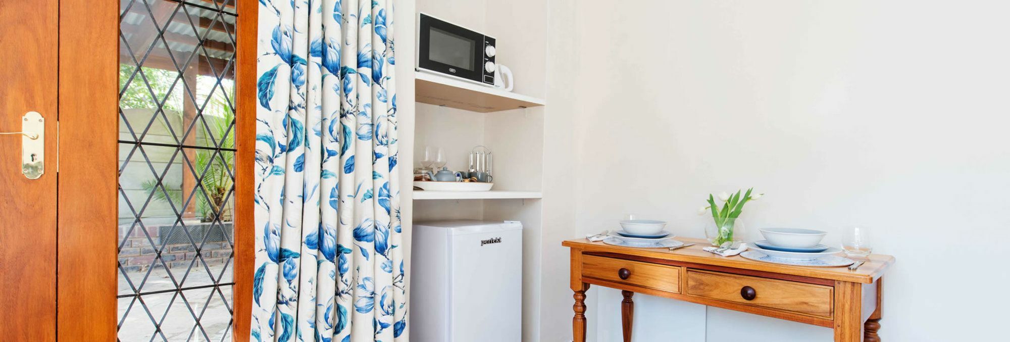 Knightsbury Guest House เคปทาวน์ ภายนอก รูปภาพ